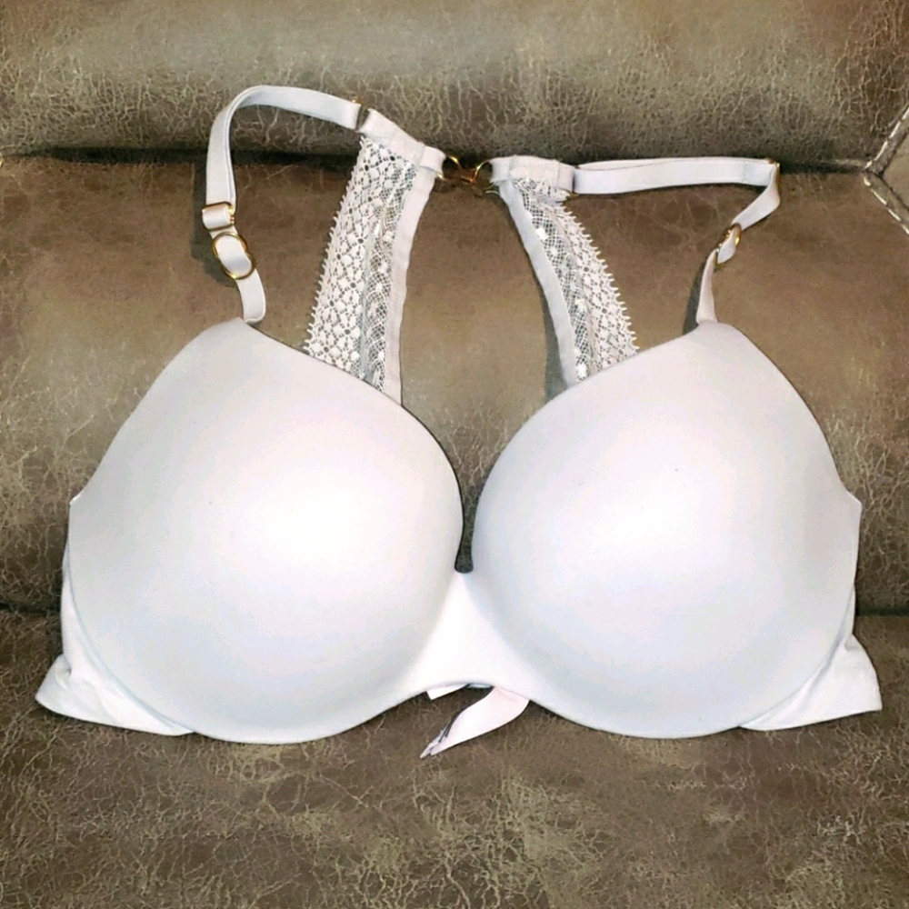 VS lace bra
